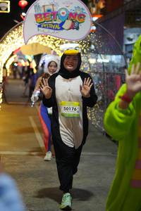 BIB: 50176
                            <button type="button" onclick="openModal(21830692)" class="btn btn-primary btn-sm float-right btn-popup" data-toggle="modal" data-target=".modal-high-quality">
                        <i class="fas fa-shopping-cart"></i> Add to Cart
                    </button>
                                            <button type="button" onclick="isThisMe(21830692, true)" class="btn btn-success btn-sm float-right btn-popup btn-isme hidden" data-toggle="tooltip" data-placement="bottom" title="นี่คือรูปของคุณใช่ไหม คลิกที่นี่เพื่อเอาเข้าอัลบั้ม">
                        <i class="fas fa-plus"></i> Add to album
                    </button>
                    <button type="button" onclick="isThisMe(21830692, false)" class="btn btn-warning btn-sm float-right btn-popup btn-isnotme hidden">
                        <i class="fas fa-ban"></i> Remove from album
                    </button>